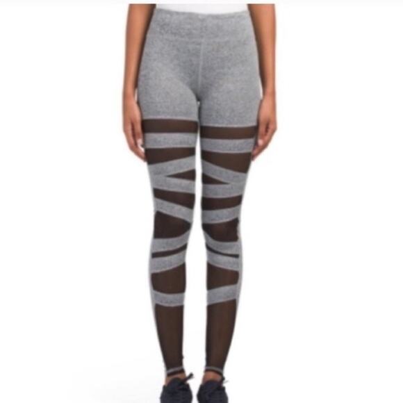 NWT Electric Yoga ballerina mesh panel leggings XS - Picture 1 of 5